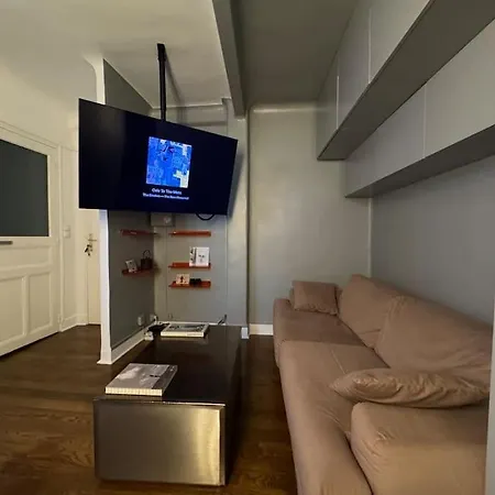 Apartament Charming *